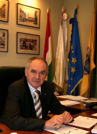 Szita Károly polgármester