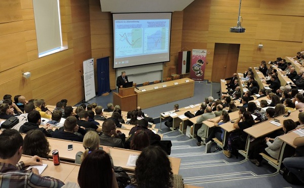 Közel 900 fiatal kezdi meg első éves tanulmányát a Kaposvári Egyetemen