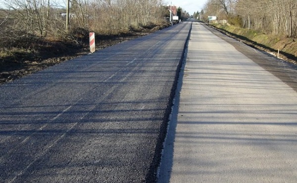 Három Somogy megyei út, összesen 17 kilométernyi szakasza újul meg