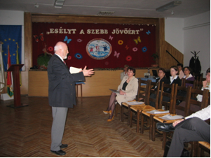 Előadás közben uj_kep_3_png_758_2009042484237_330.png