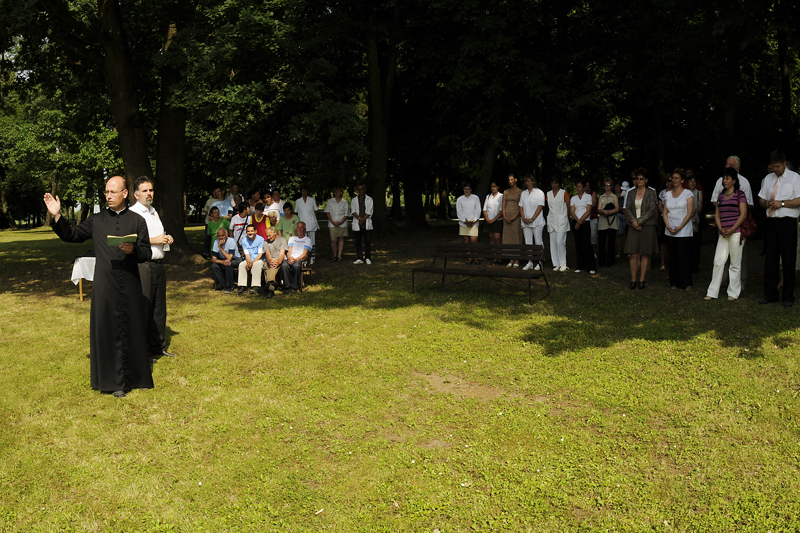 20090522_somfa_segesd_dsc9220_ps_w_747_2009060731140_162.jpg