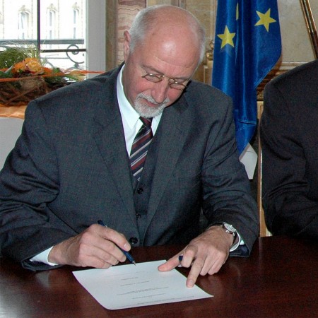 Dr. Jürgen Schütz
