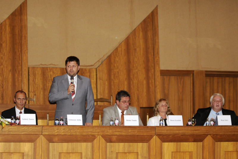 20090827_magyar_rehabilitacios_tarsasag_vandorkonferenciajanak_megnyitoja_dsc6716_ps_w_362_20090830183525_568.jpg