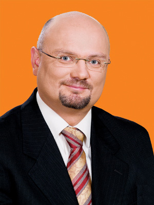 Móring: Példátlan és felháborító!