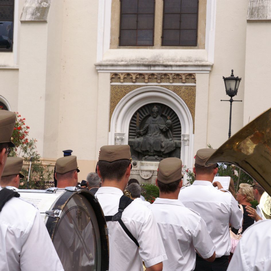 Ünnepi koszorúzás Kaposváron