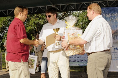 Gelencsér Attila adta át a díjakat Balatonendréd, vadételek