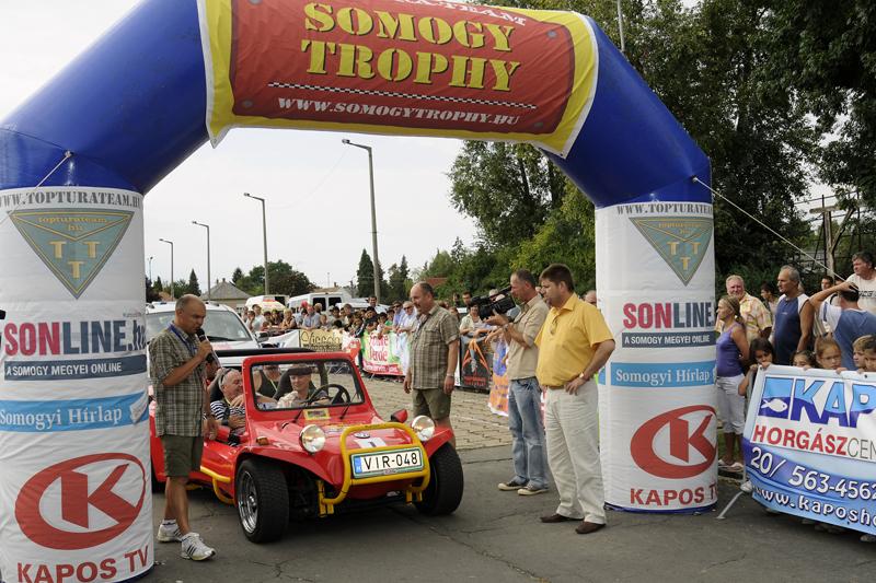 Elindult a II. Somogy Trophy autós túra 20090904_somogy_trophy_dsc7759_ps_w_734_20090905163655_121.jpg