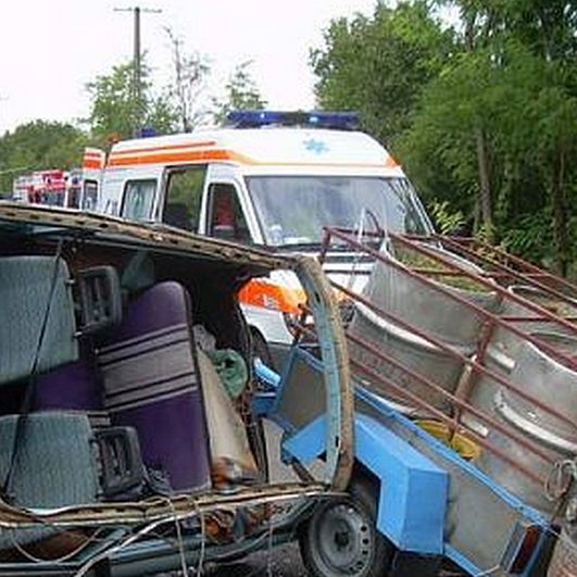 Felborult a Trabant