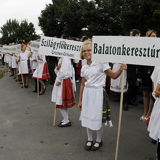 Keresztúrok találkoztak