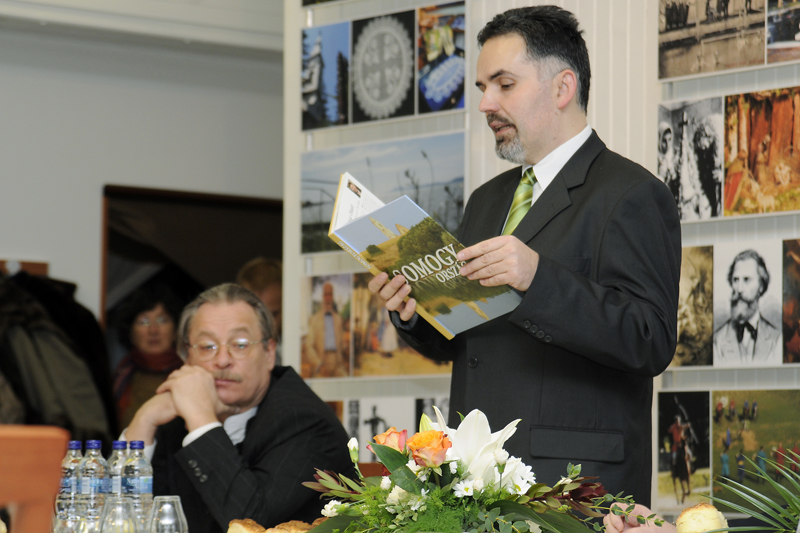 Lőrincz Sándor felolvasta Gelencsér Attila köszöntőjét