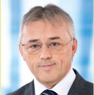 Csökkenhet a kisebbségi képviselők létszáma