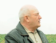 Anyatehén tartás támogatása