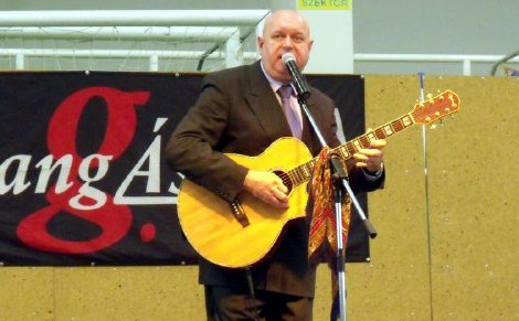 Erkölcsi kötelesség az idősek támogatása