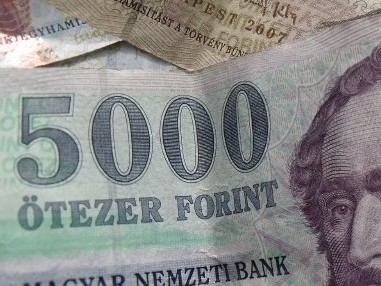 Uzsorások előzetesben 