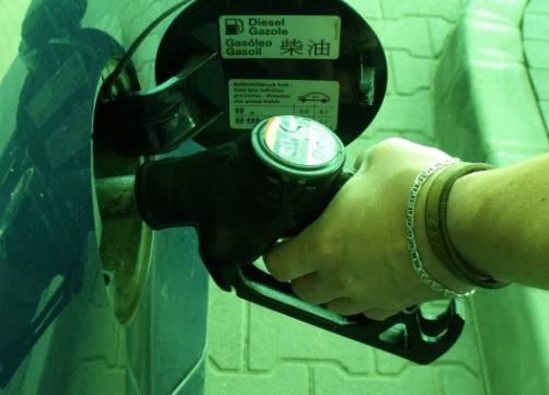 Csúcs közelben az üzemanyag ára