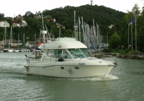 Kitiltanák a motorcsónakokat a Balatonról