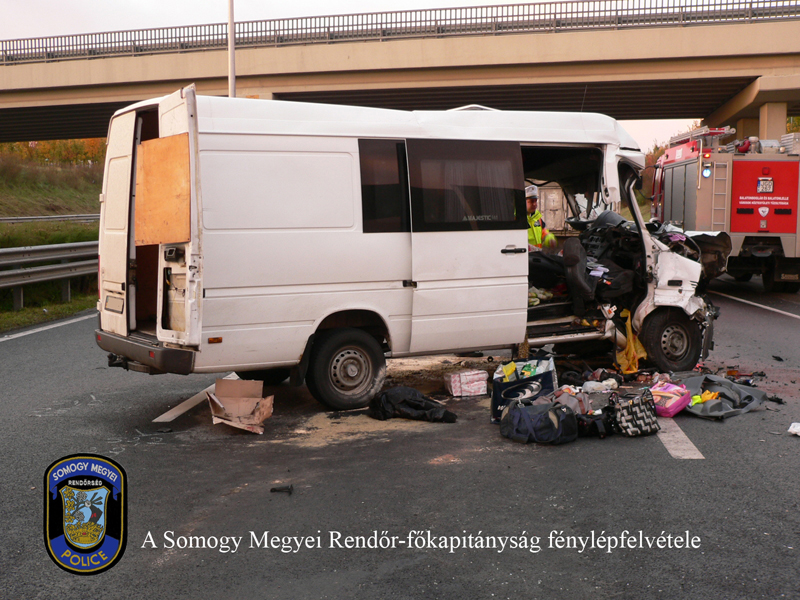 Két halott az autópályán