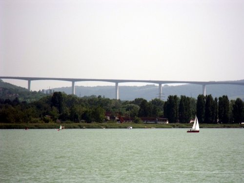 Holding a Balaton fejlesztéséért
