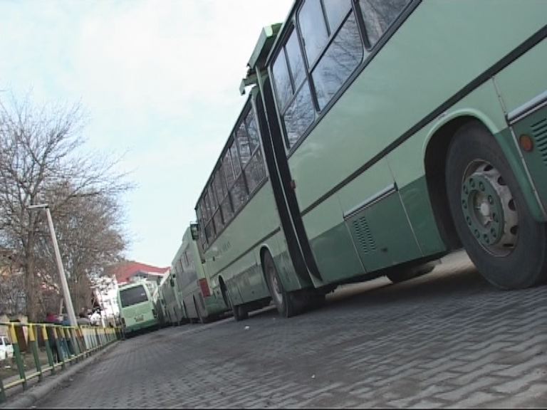 Sztrájkról döntöttek a Volánosok