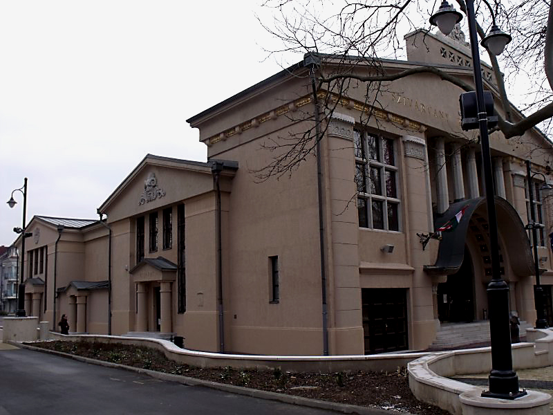 Teára hív a főépítész