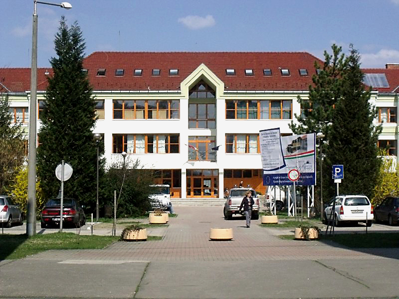 Megújulnak a barcsi iskolák