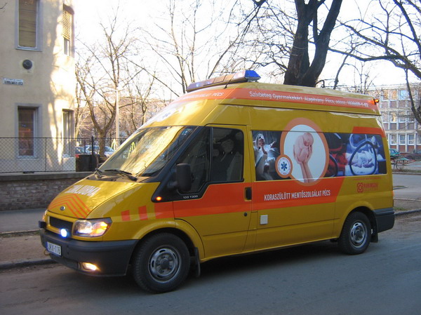 Új mentő a szívbeteg gyerekeknek