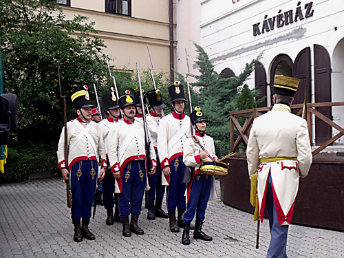 Jubilálnak a katonazenészek