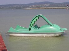 Balatonba fulladt egy fiú