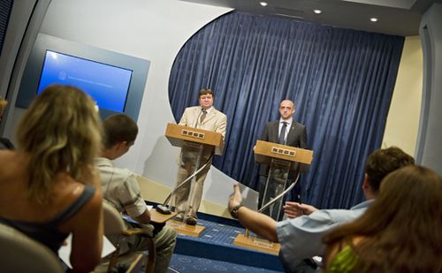 Tállai: '',,A cél az, hogy az önkormányzati rendszer ne legyen egyenlő a kifizetetlen számlákkal.'' 