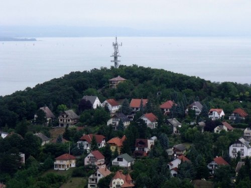 Hektikus a balatoni ingatlanpiac