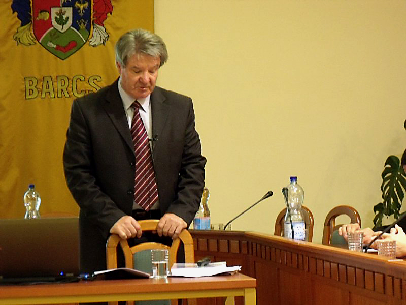 Továbbra is takarékoskodik Barcs
