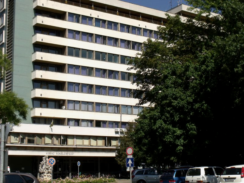 Pluszpénz érkezik az egészségügynek