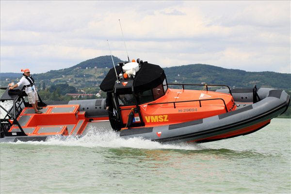 Kevesebb mentés volt a Balatonnál