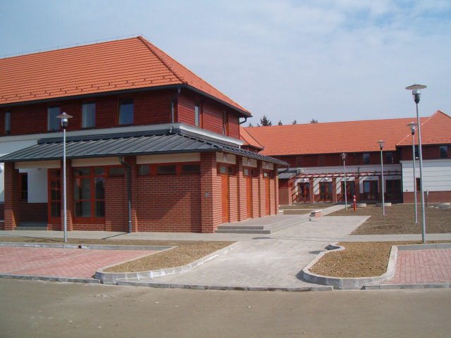 Térségi egészségügyi központot avattak Csurgón