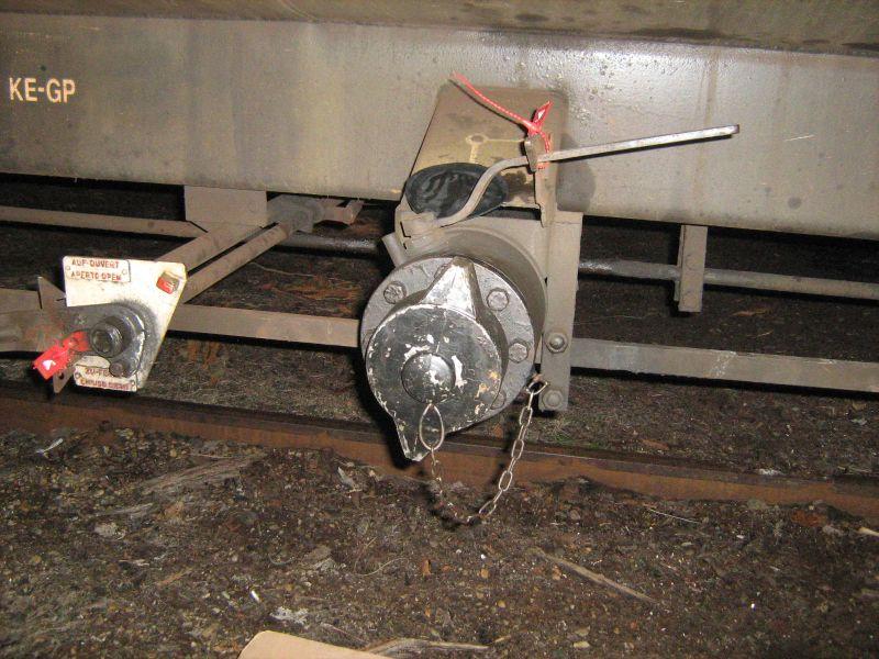 Veszélyes anyag csöpögött Gyékényesen