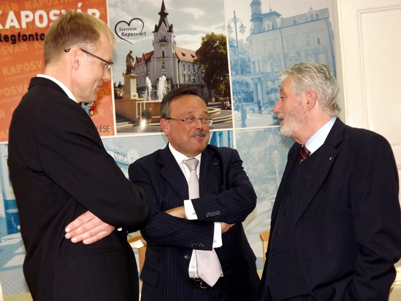 Jogalkalmazás a változás útján