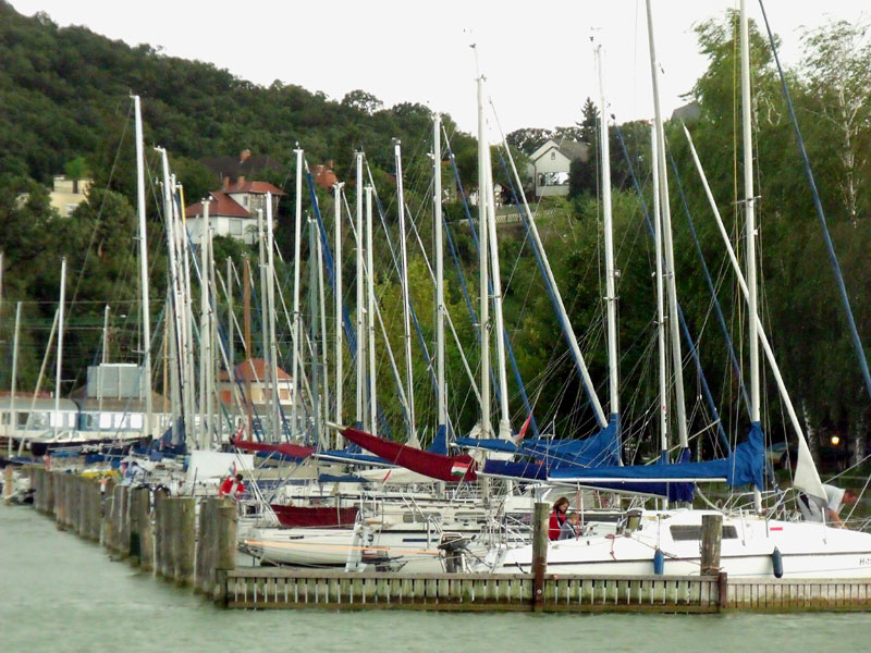 Csúsznak a mederhasználati szerződések