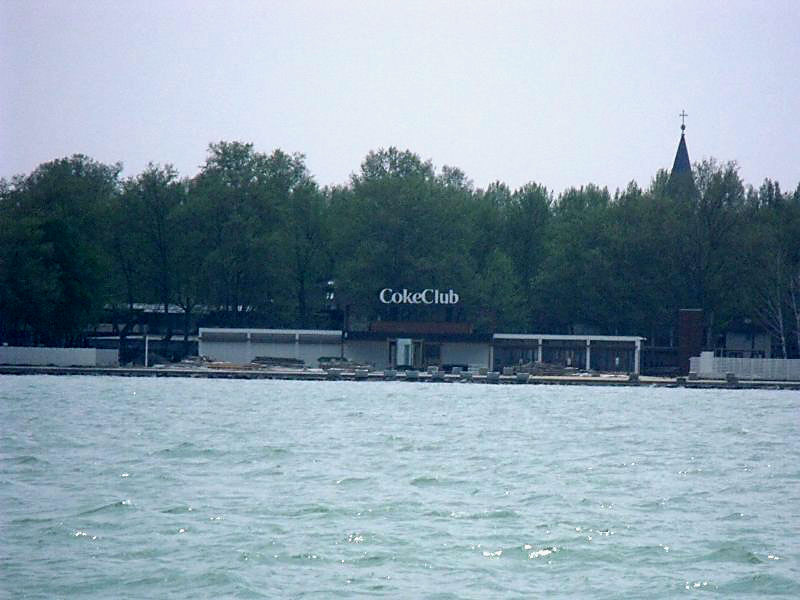 Bírósági ítélet jelentheti a Coke Club végét