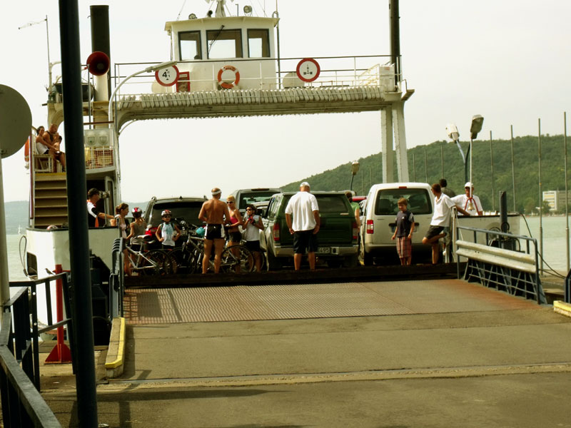 Szombaton indulnak a balatoni hajók