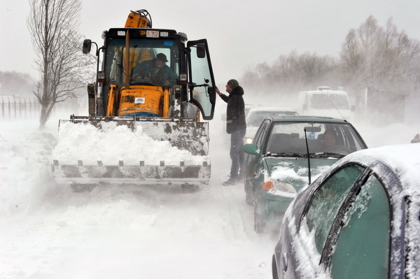 A somogyi polgárőrök is segítettek a rendkívüli hóhelyzetben somogy megyei polgárőrség
