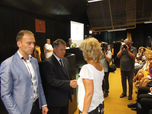 Juhász Tibor kormánymegbízott az átadáson Juhász Tibor kormánymegbízott