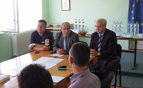 A megyei védelmi szakembereket hívta össze Neszményi Zsolt kormánymegbízott