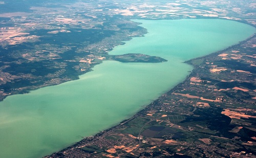 Soltész: minden Balaton-parti település felelős a tó megóvásáért 