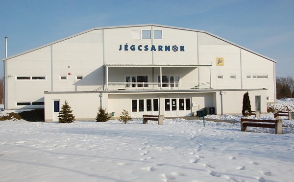 Megvásárolnák a kaposvári jégcsarnokot