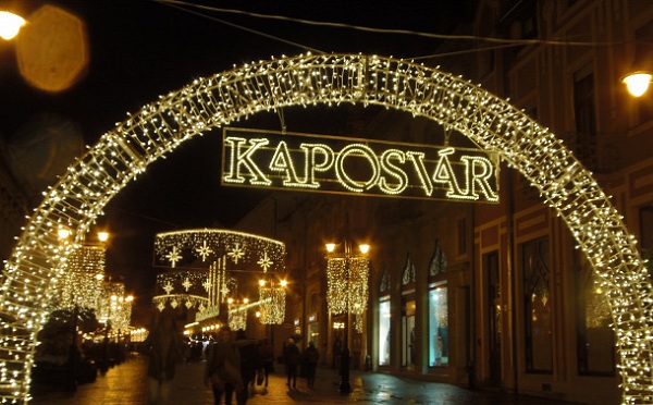 Száznál több adventi program Kaposváron 