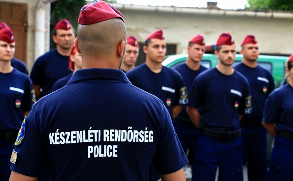 Átadták a Készenléti Rendőrség új épületét Kaposváron