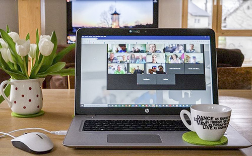 Videós előszűréssel bővítették Kaposvár állásportálját