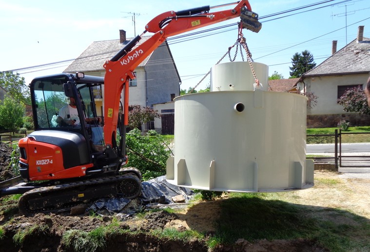 bősz&eacute;nfaszen